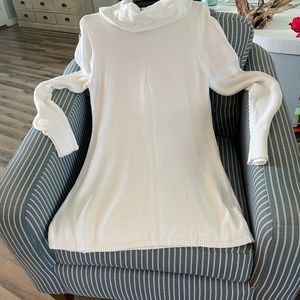 Cowl neck light weight sweater (think Florida ) long enough to go over leggings